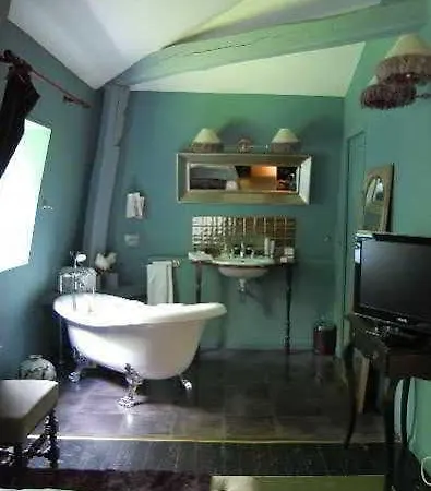 Maison Stella Cadente, Artistique Et Jardin A 3* Provins